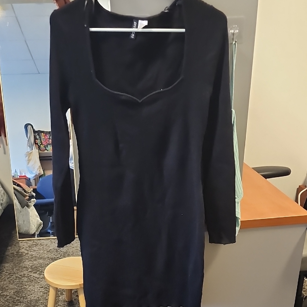 Divided Black Long Sleeve Dress